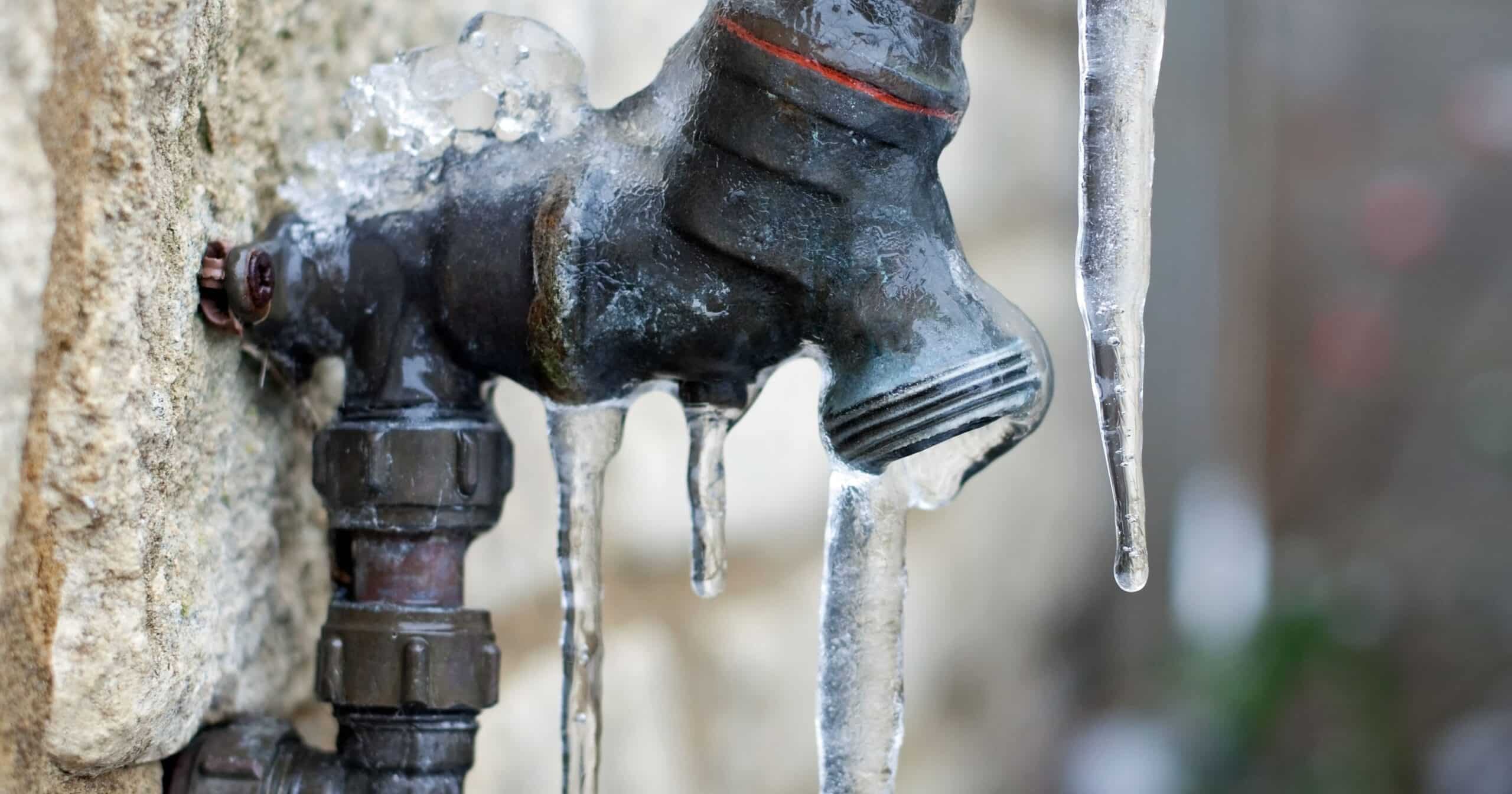 4 Easy Tips To Prevent Frozen Pipes In Your Home